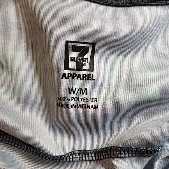 7-Eleven Polo No Button Women's Work Uniform Shirt Size Medium - Picture 2 of 9